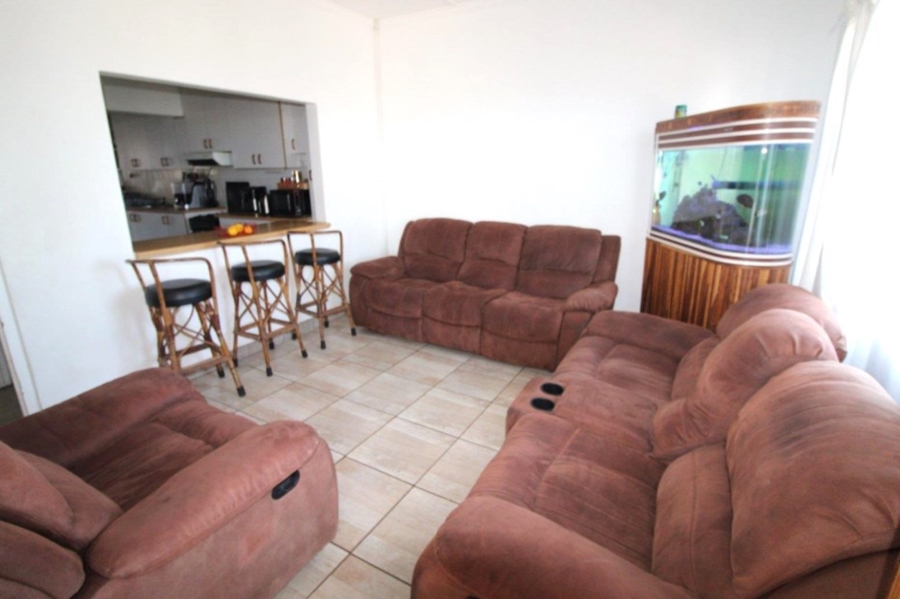 To Let 2 Bedroom Property for Rent in West Bank Eastern Cape